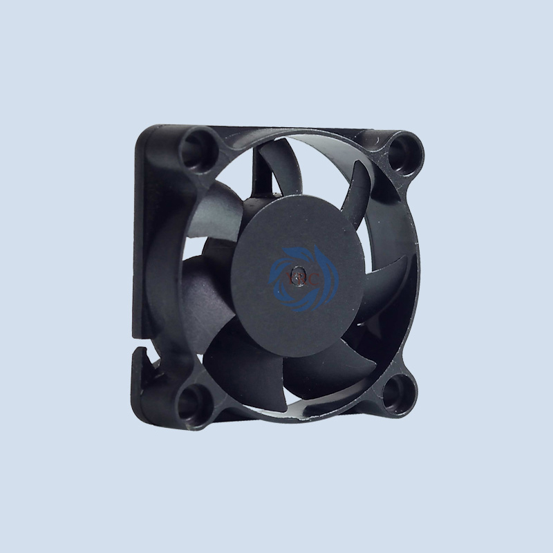 無刷散熱風扇在電磁干擾方面的改進技術(shù)